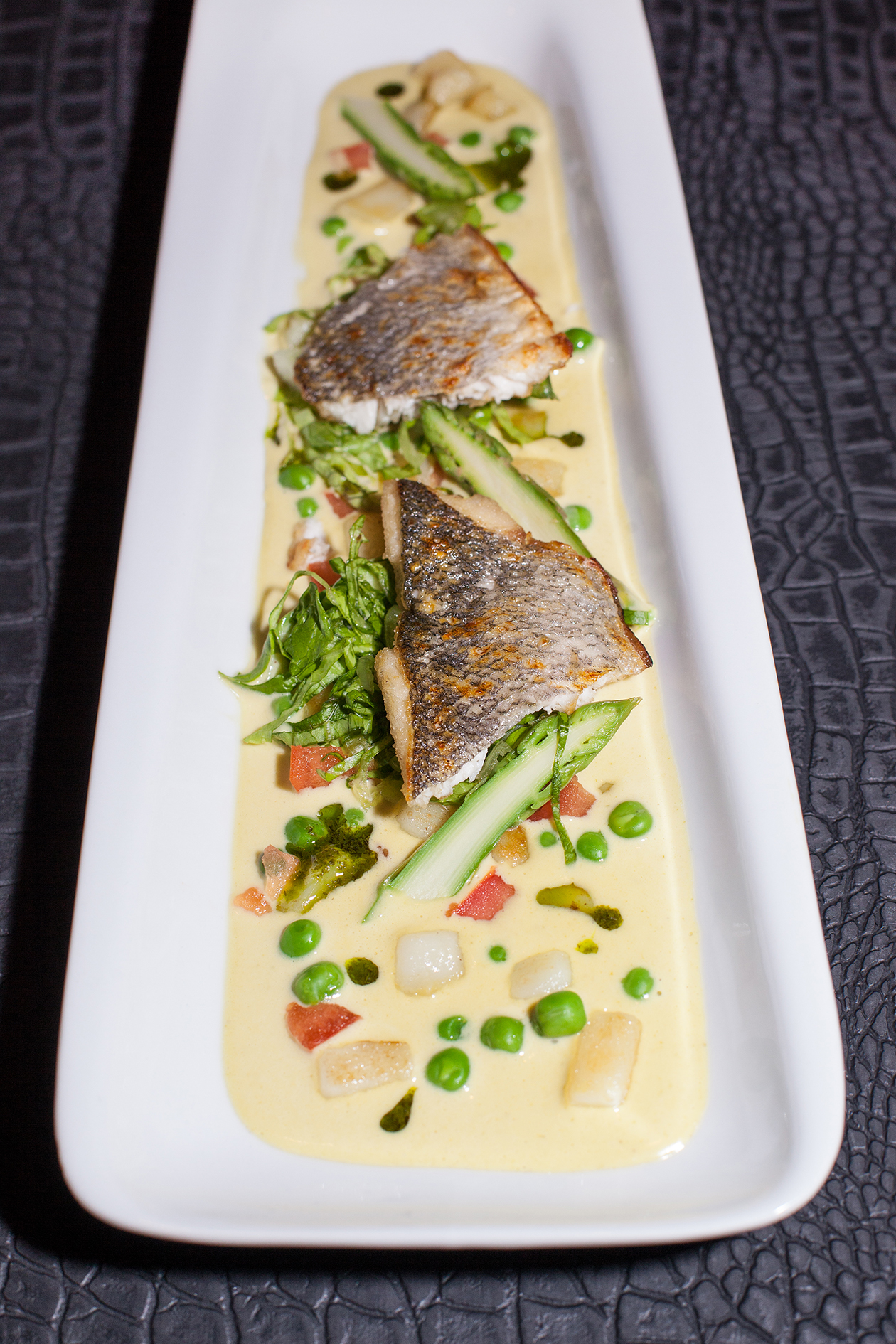 soupa-me-patates-sparangia-araka-kai-lavraki_1